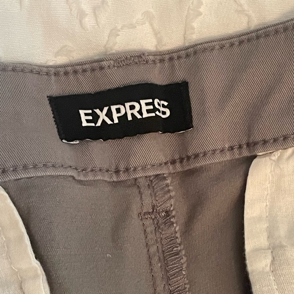 Men gray chino’s 34x32